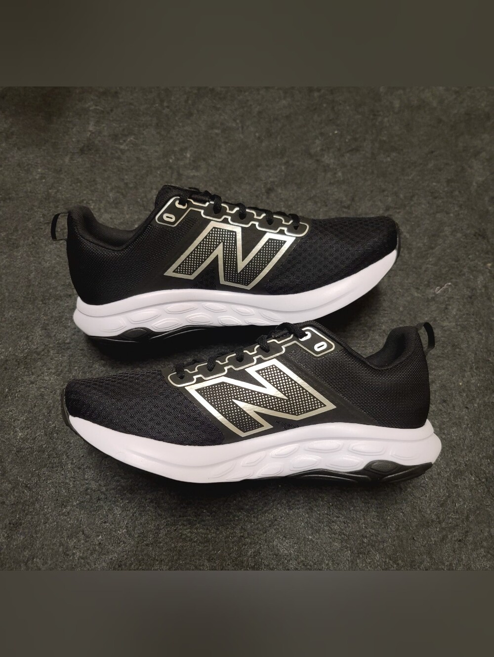 New Balance 460 v4 Womens Black Grey Running Sneakers Size 11 Wide